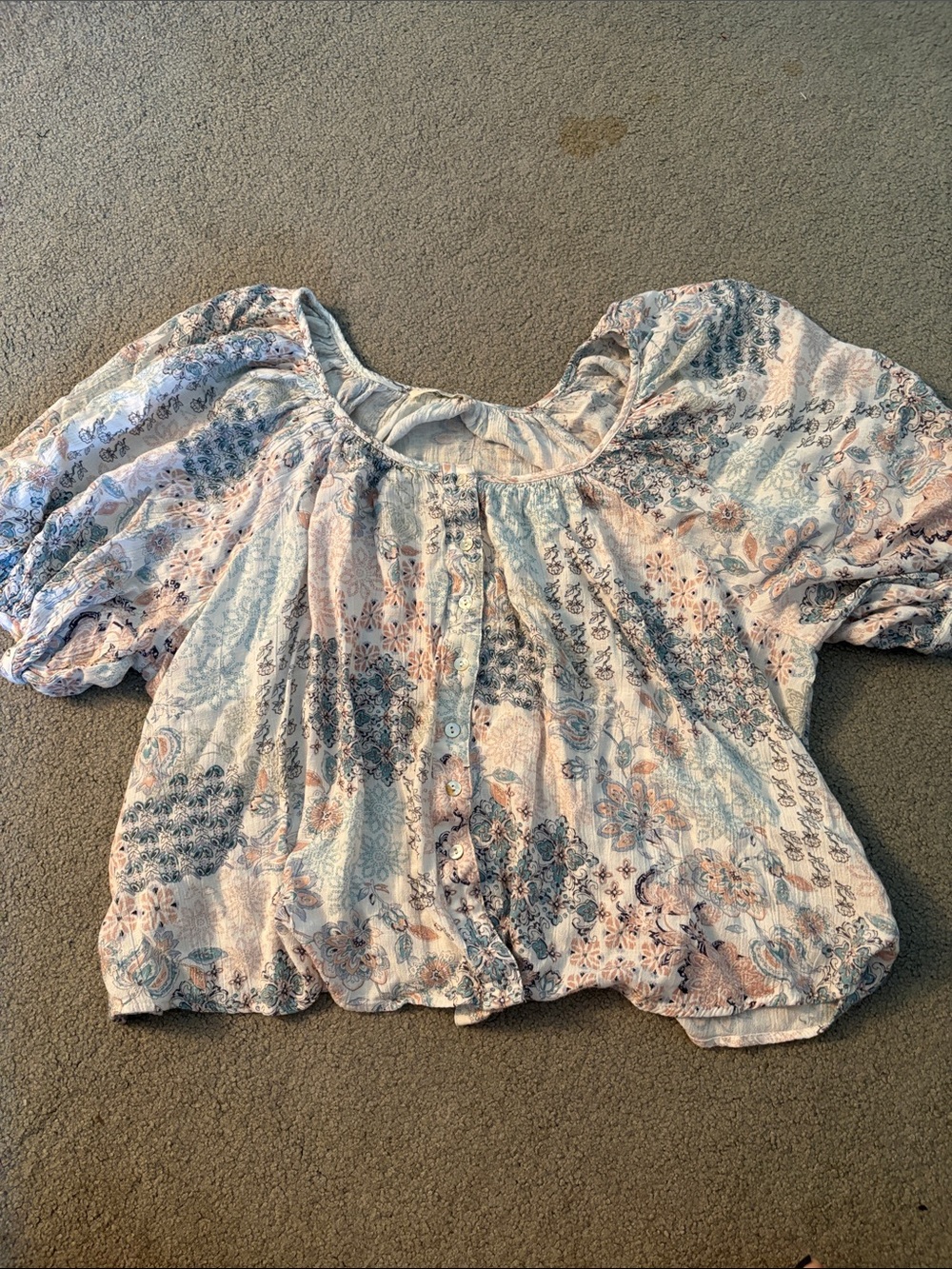 Boho Floral Peasant Cropped Top in Light Pink and Blue